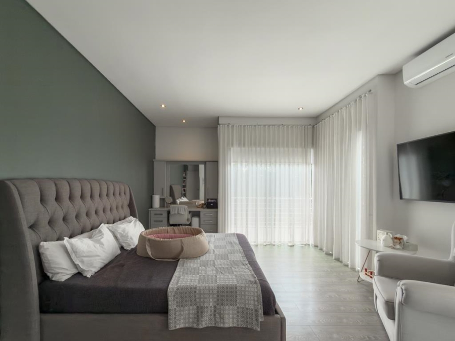 4 Bedroom Property for Sale in Midstream Hill Gauteng