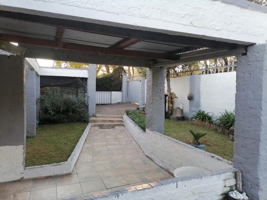 4 Bedroom Property for Sale in Georginia Gauteng