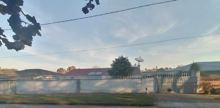 4 Bedroom Property for Sale in Georginia Gauteng