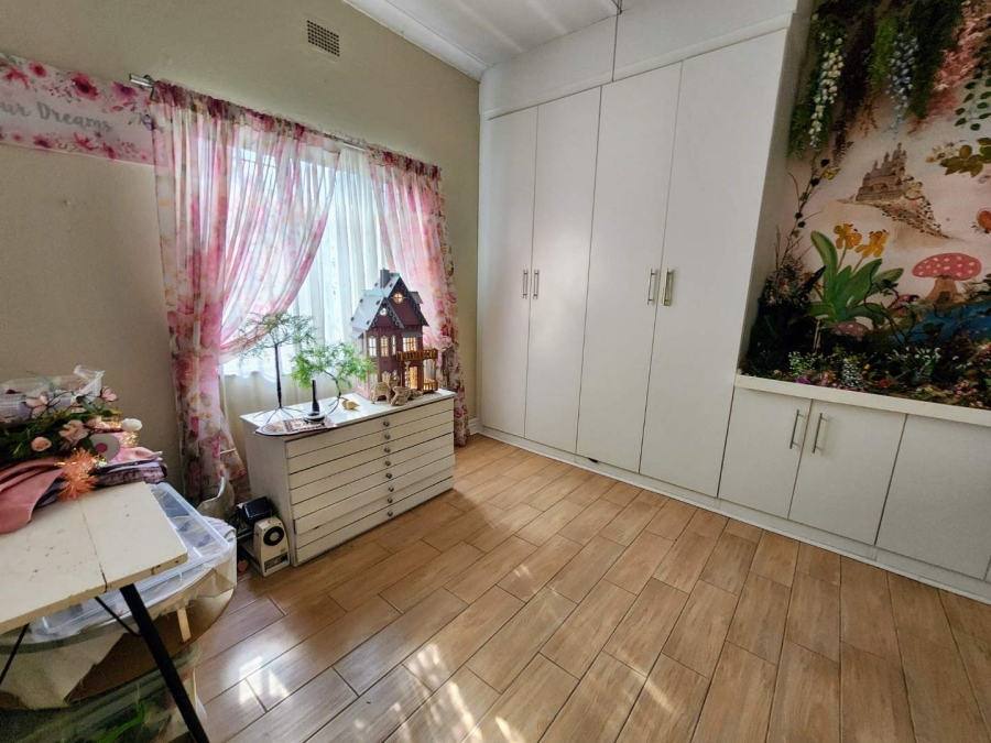 4 Bedroom Property for Sale in Parktown Estate Gauteng