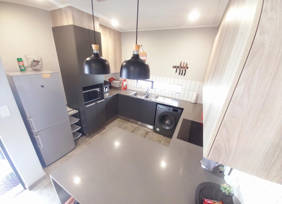 4 Bedroom Property for Sale in Lotus Gardens Gauteng