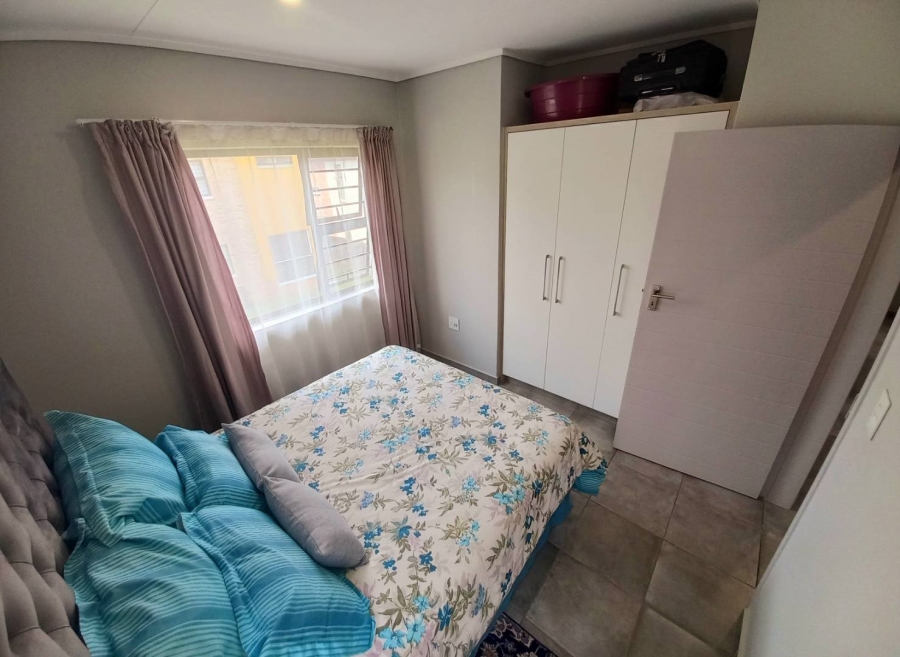 4 Bedroom Property for Sale in Lotus Gardens Gauteng