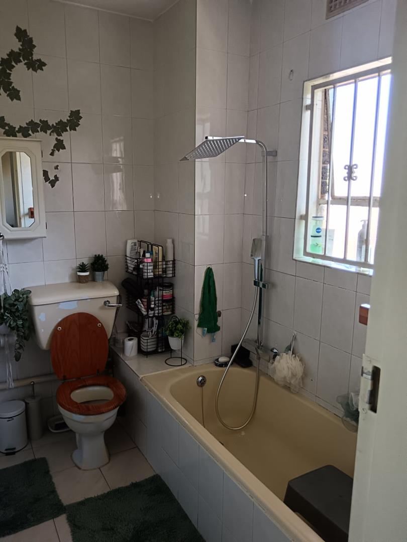 2 Bedroom Property for Sale in Croydon Gauteng