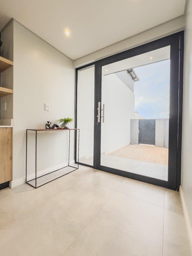 4 Bedroom Property for Sale in Fountainbrook Estate Gauteng