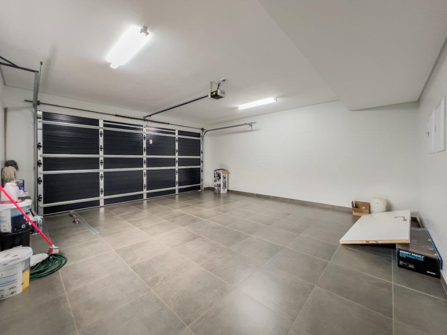 4 Bedroom Property for Sale in Fountainbrook Estate Gauteng