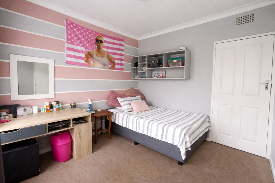 3 Bedroom Property for Sale in Verwoerdpark Gauteng