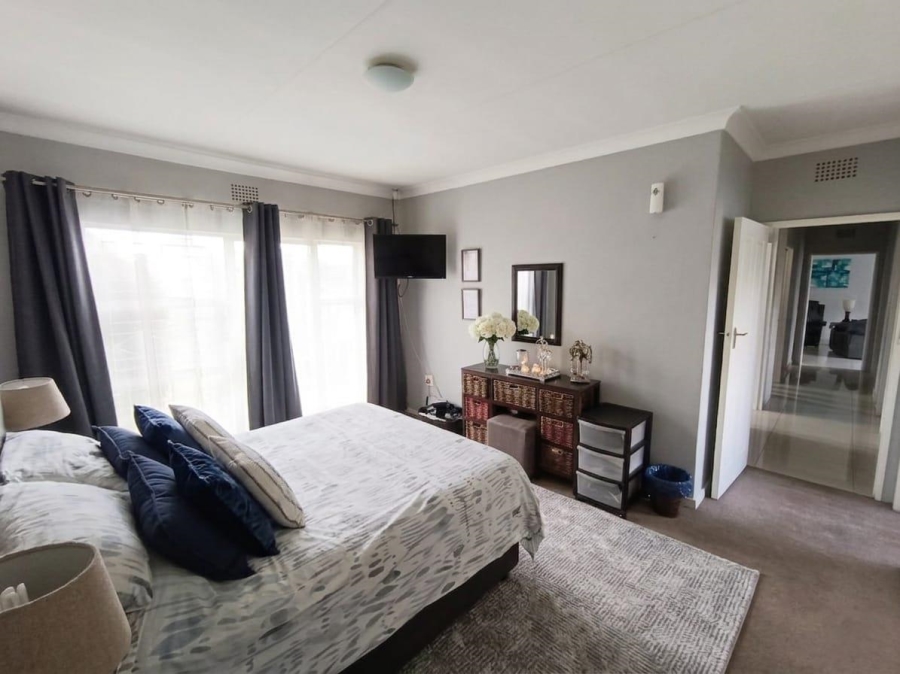 3 Bedroom Property for Sale in Verwoerdpark Gauteng