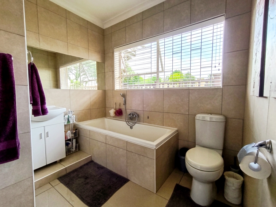 3 Bedroom Property for Sale in Verwoerdpark Gauteng