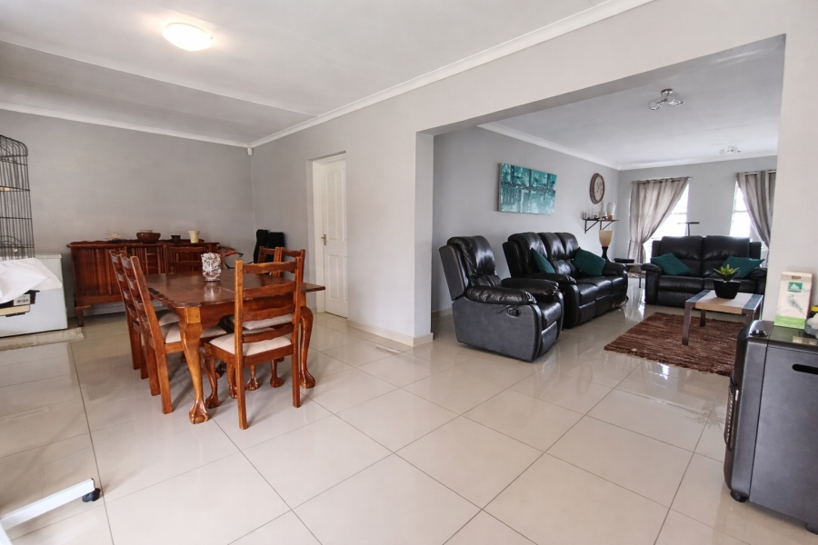 3 Bedroom Property for Sale in Verwoerdpark Gauteng