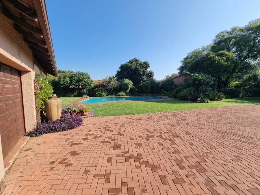 3 Bedroom Property for Sale in Brackenhurst Gauteng