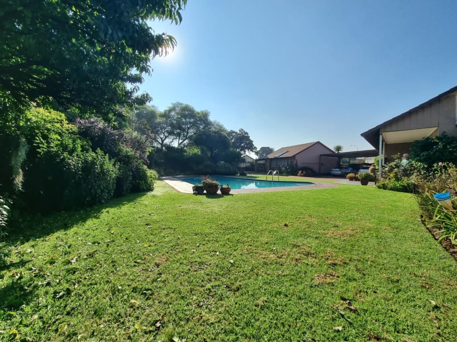 3 Bedroom Property for Sale in Brackenhurst Gauteng