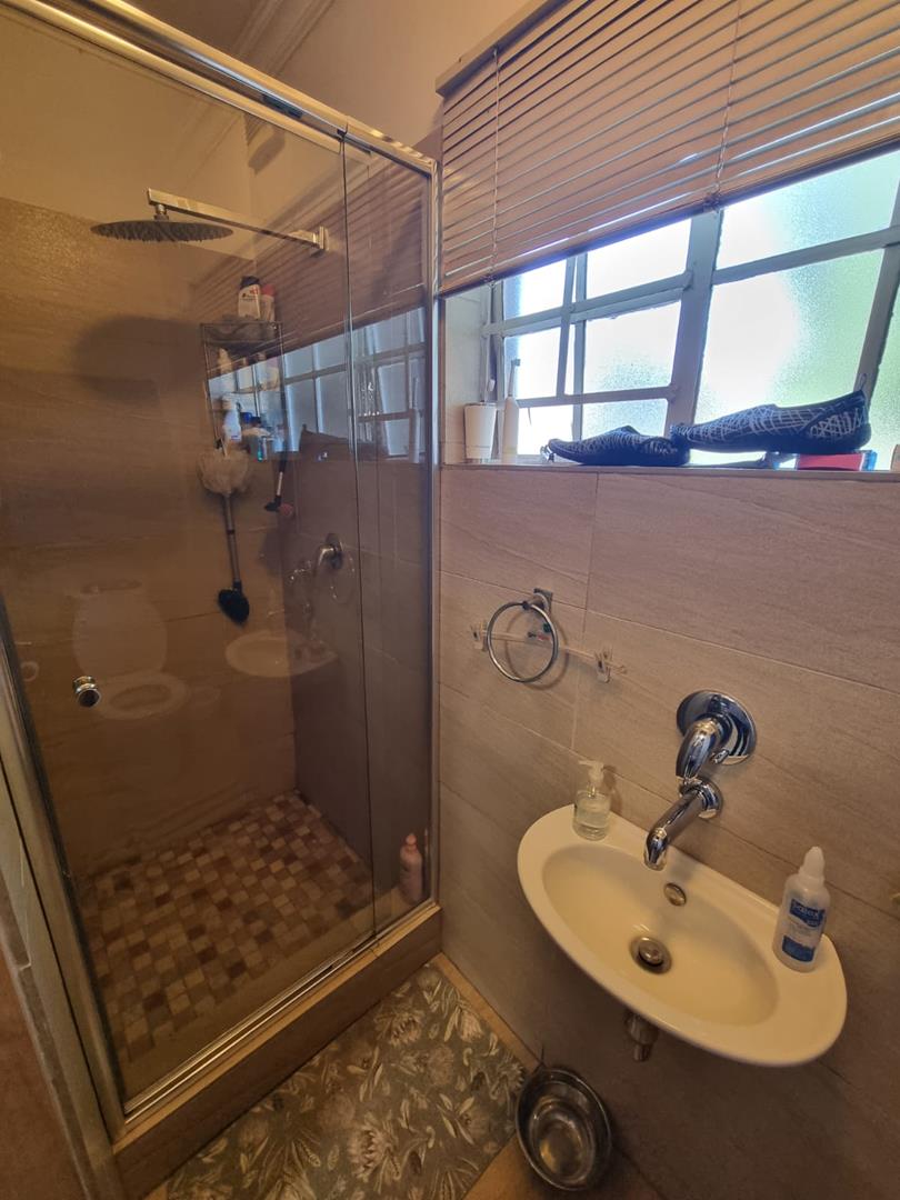 3 Bedroom Property for Sale in Brackenhurst Gauteng