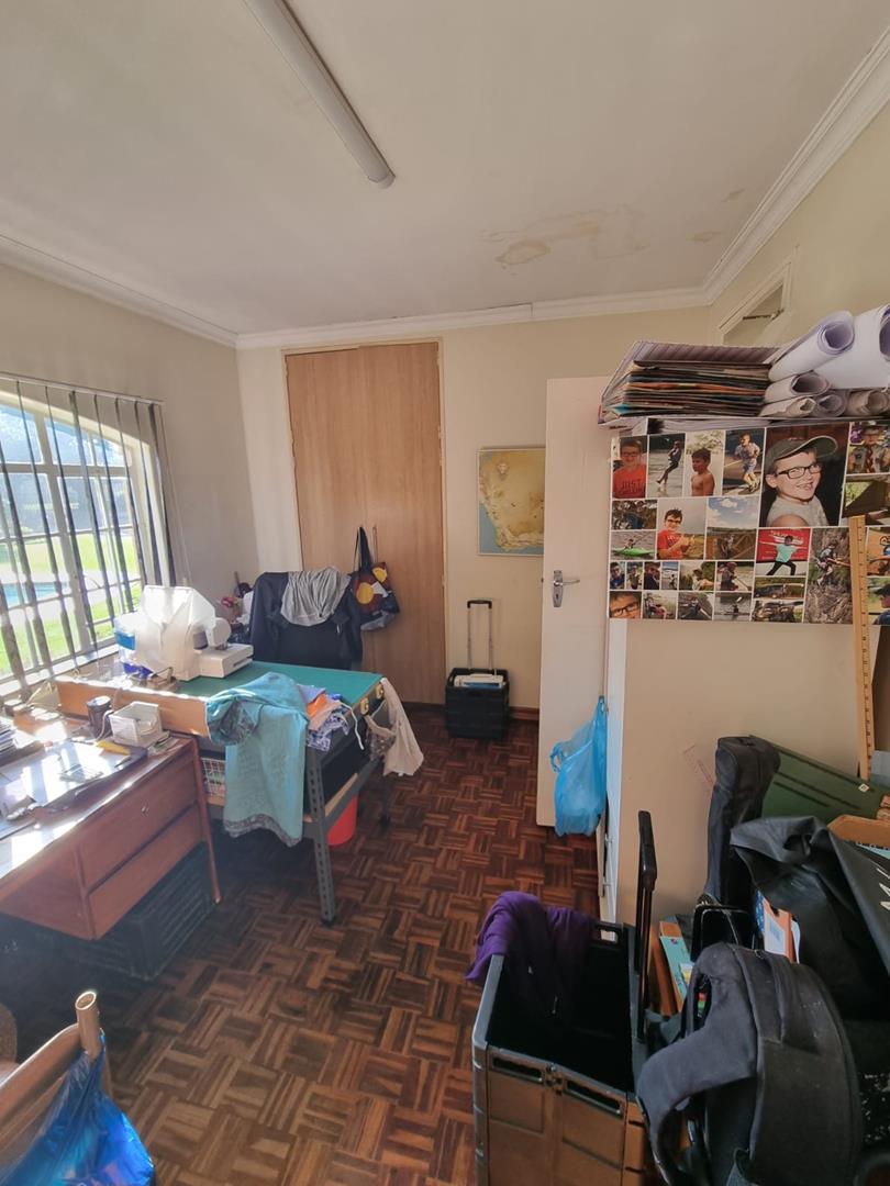 3 Bedroom Property for Sale in Brackenhurst Gauteng