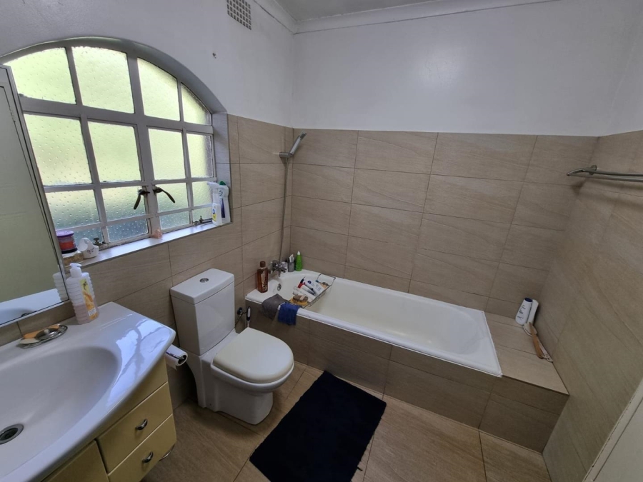 3 Bedroom Property for Sale in Brackenhurst Gauteng