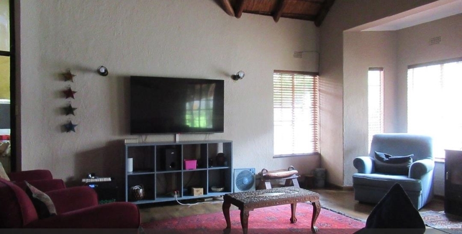 4 Bedroom Property for Sale in Buccleuch Gauteng