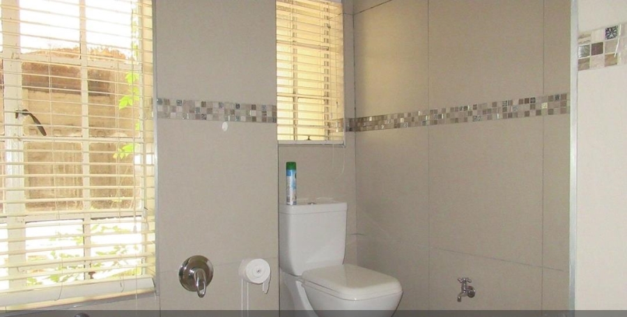 4 Bedroom Property for Sale in Buccleuch Gauteng