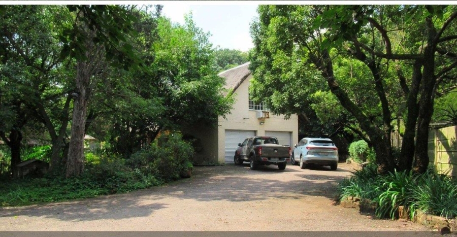 4 Bedroom Property for Sale in Buccleuch Gauteng