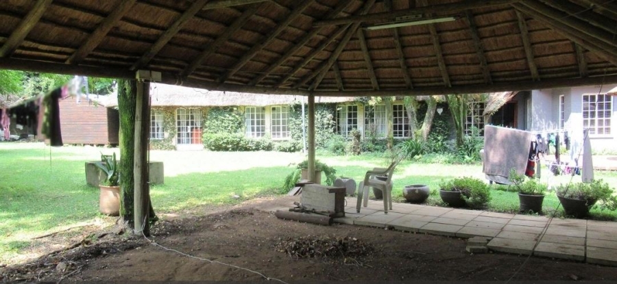 4 Bedroom Property for Sale in Buccleuch Gauteng