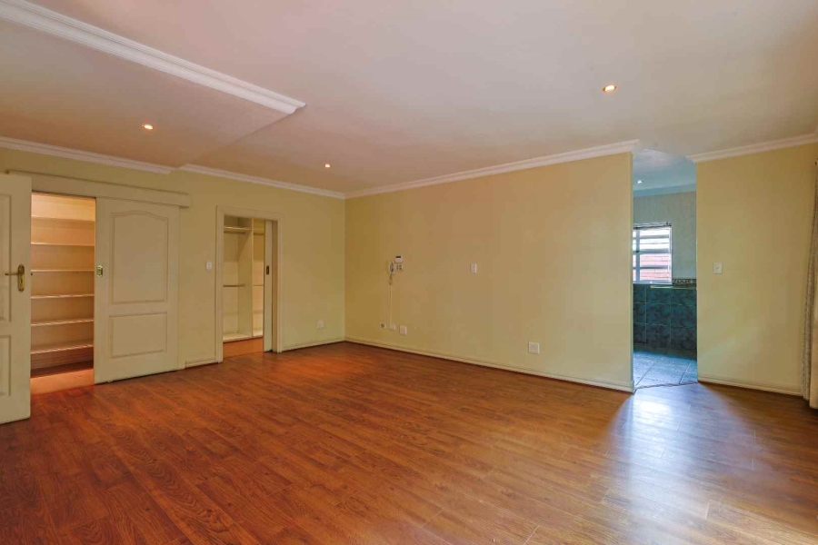 3 Bedroom Property for Sale in Wapadrand Gauteng