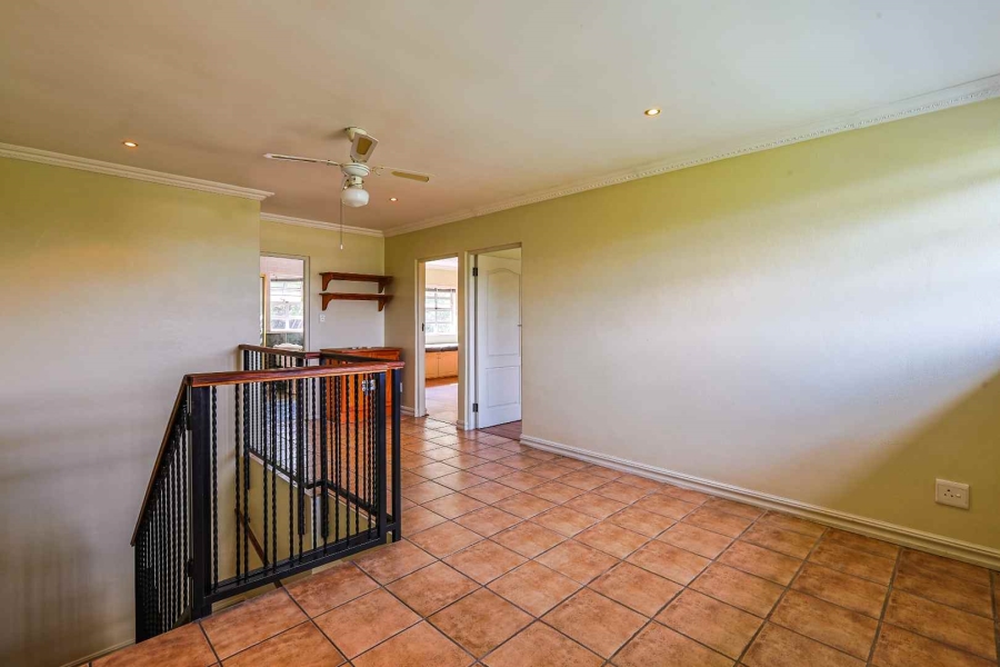 3 Bedroom Property for Sale in Wapadrand Gauteng