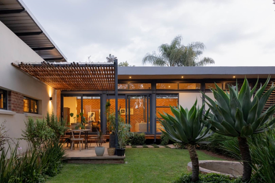 3 Bedroom Property for Sale in Waterkloof Ridge Gauteng