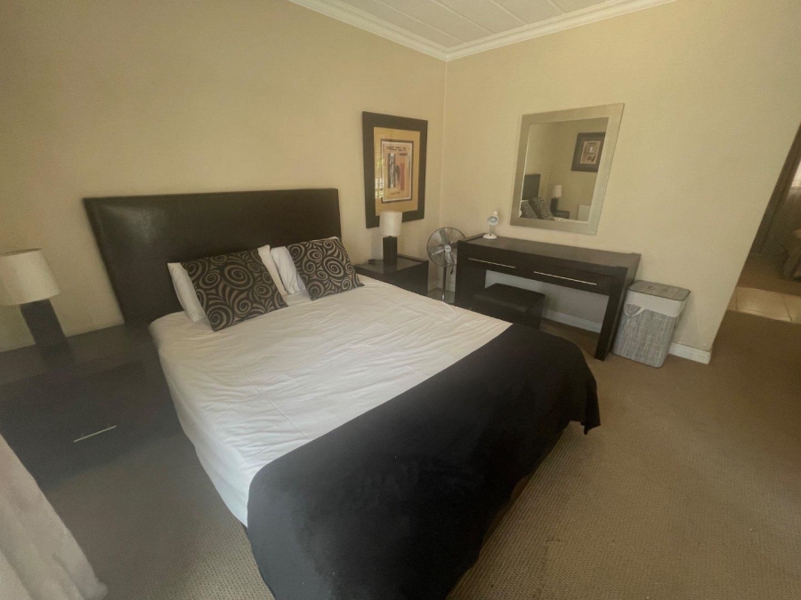 To Let 2 Bedroom Property for Rent in Sandown Gauteng