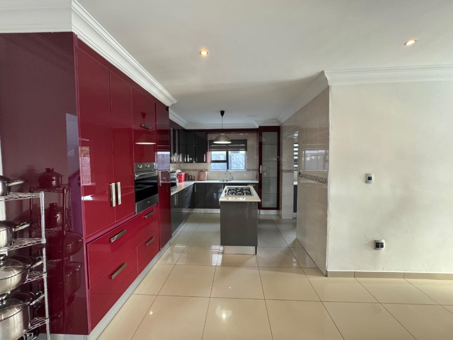 5 Bedroom Property for Sale in Centurion Central Gauteng