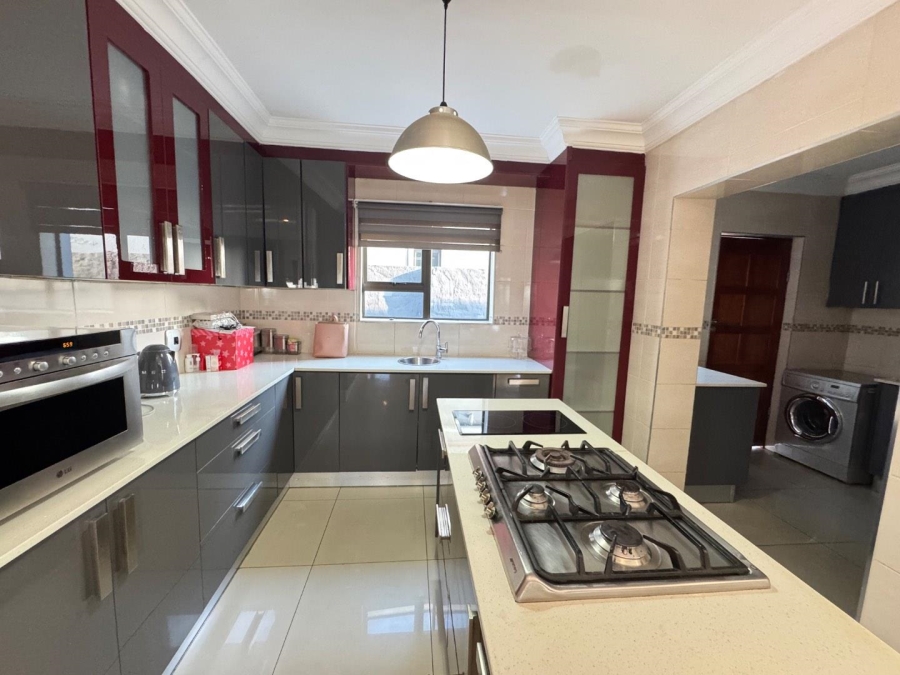 5 Bedroom Property for Sale in Centurion Central Gauteng