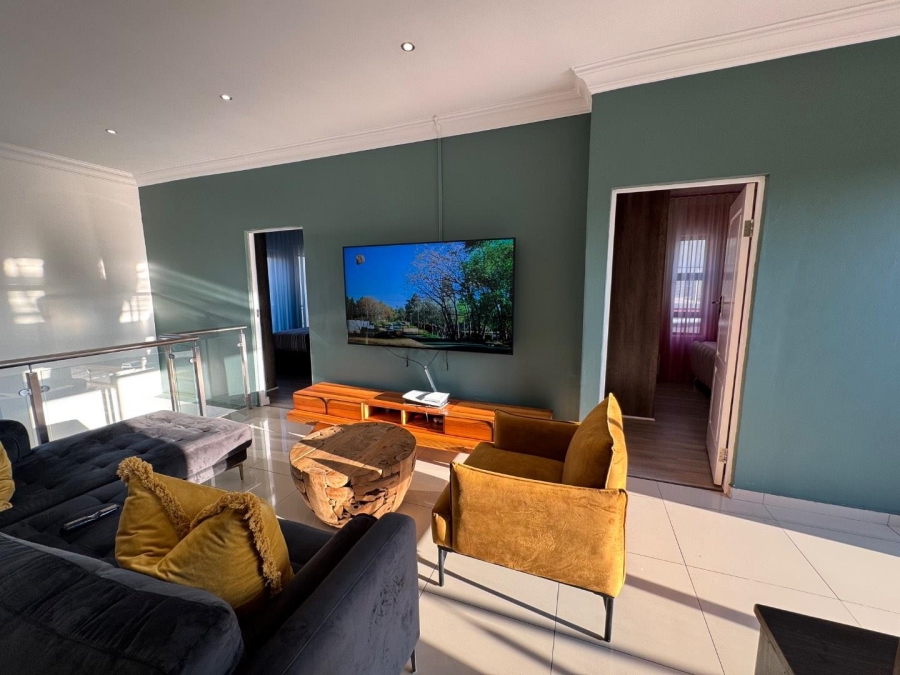 5 Bedroom Property for Sale in Centurion Central Gauteng