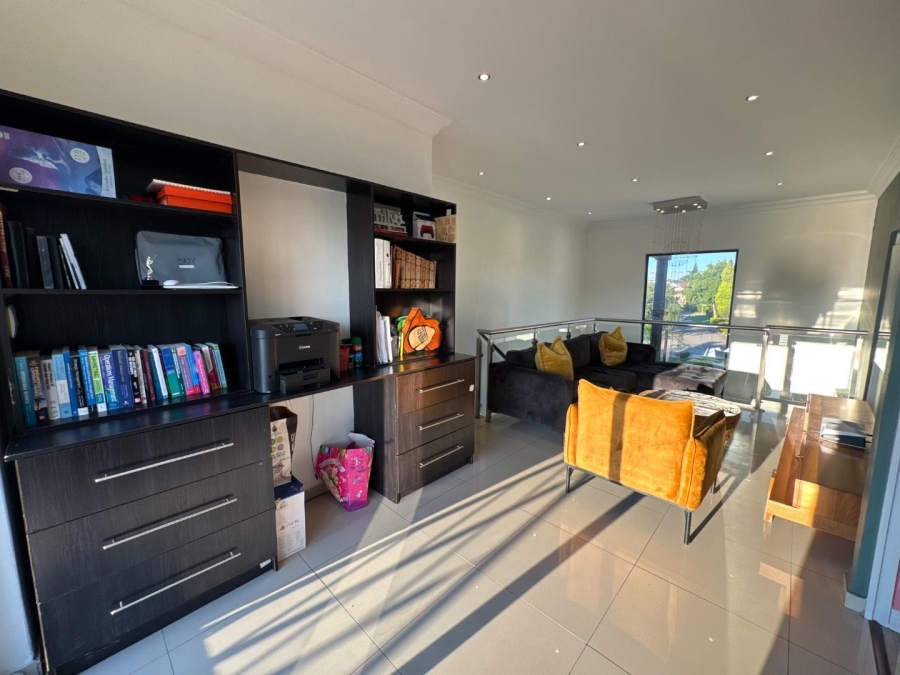 5 Bedroom Property for Sale in Centurion Central Gauteng