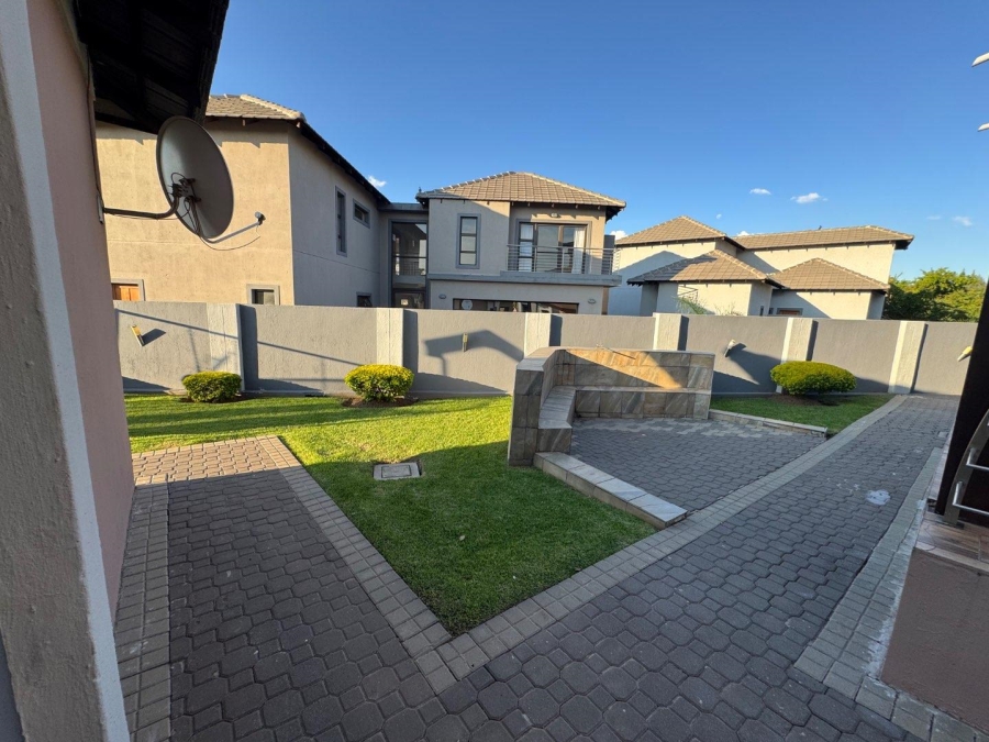 5 Bedroom Property for Sale in Centurion Central Gauteng