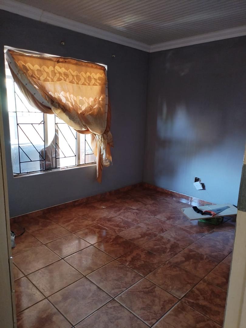 To Let 2 Bedroom Property for Rent in Mahube Valley Gauteng