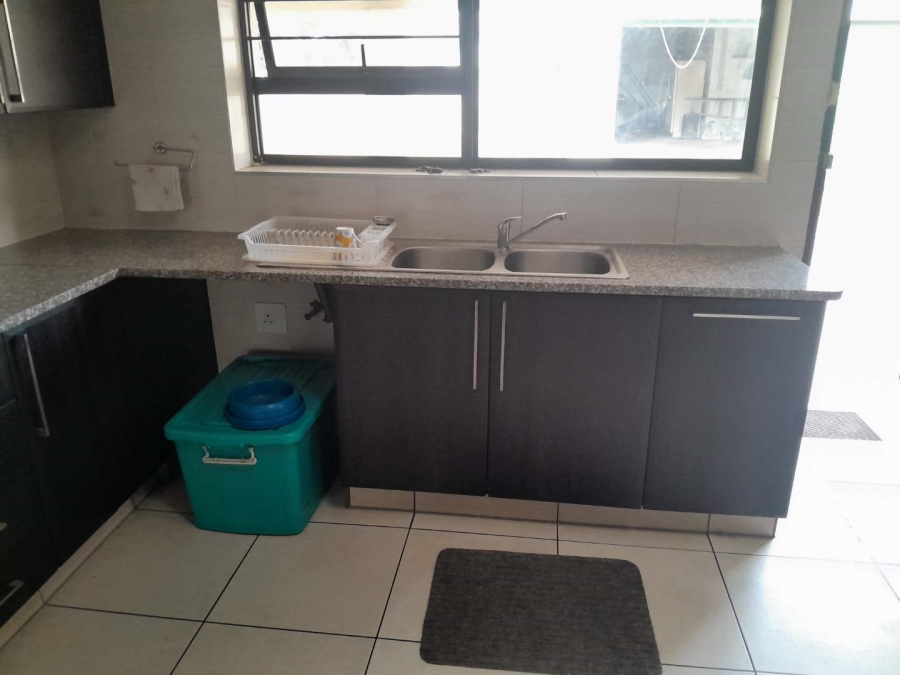 3 Bedroom Property for Sale in South Crest Gauteng