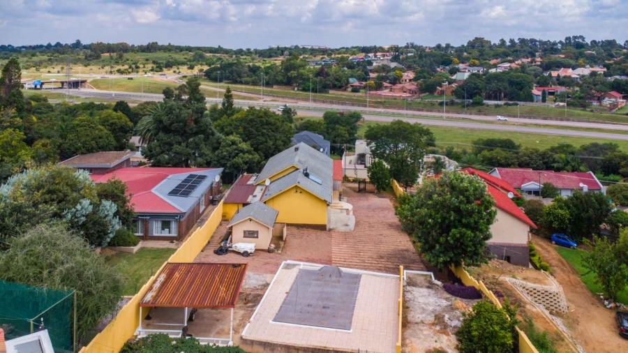 4 Bedroom Property for Sale in Waterkloof Ridge Gauteng