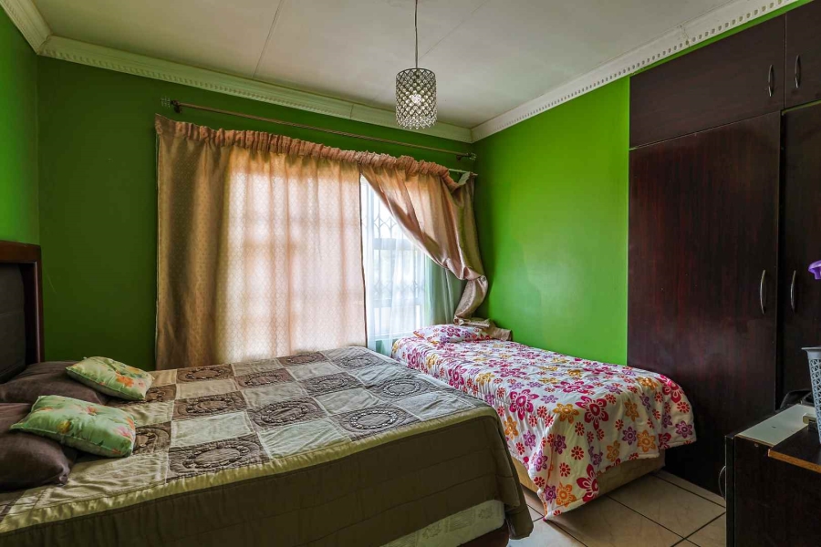 4 Bedroom Property for Sale in Waterkloof Ridge Gauteng