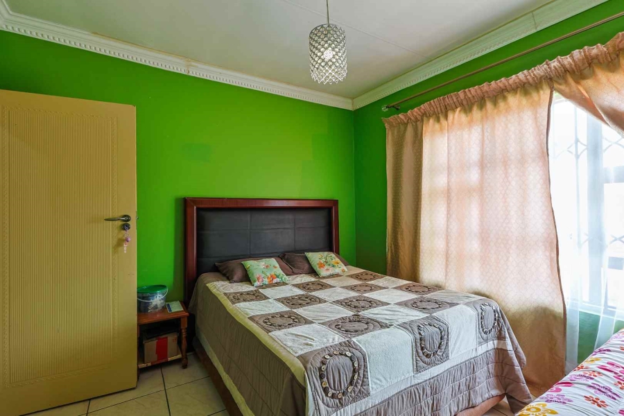 4 Bedroom Property for Sale in Waterkloof Ridge Gauteng