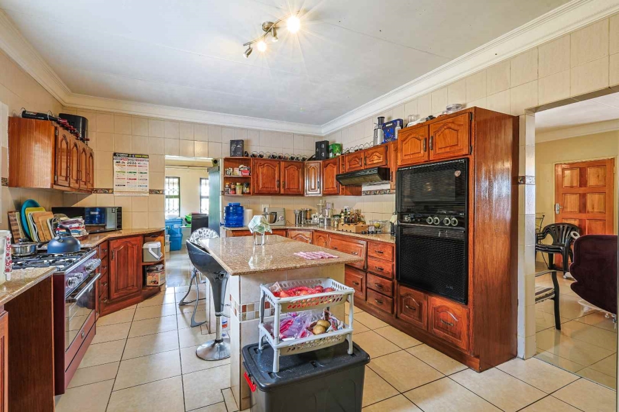 4 Bedroom Property for Sale in Waterkloof Ridge Gauteng