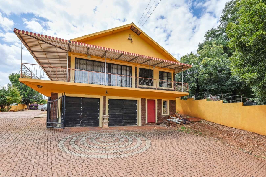 4 Bedroom Property for Sale in Waterkloof Ridge Gauteng