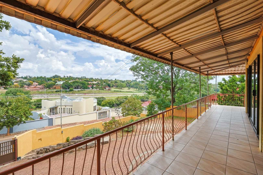 4 Bedroom Property for Sale in Waterkloof Ridge Gauteng