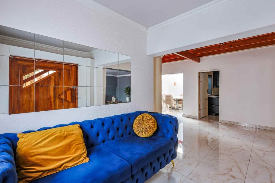 3 Bedroom Property for Sale in Waterkloof Ridge Gauteng