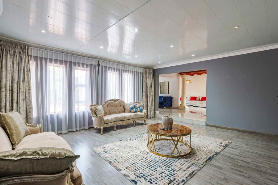 3 Bedroom Property for Sale in Waterkloof Ridge Gauteng