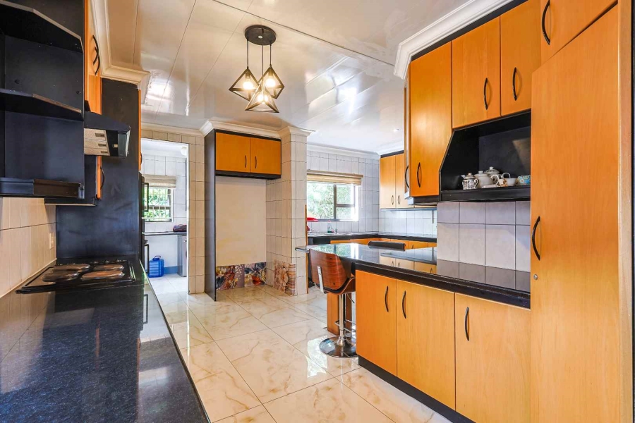 3 Bedroom Property for Sale in Waterkloof Ridge Gauteng