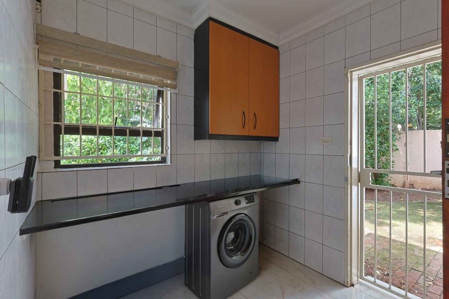 3 Bedroom Property for Sale in Waterkloof Ridge Gauteng