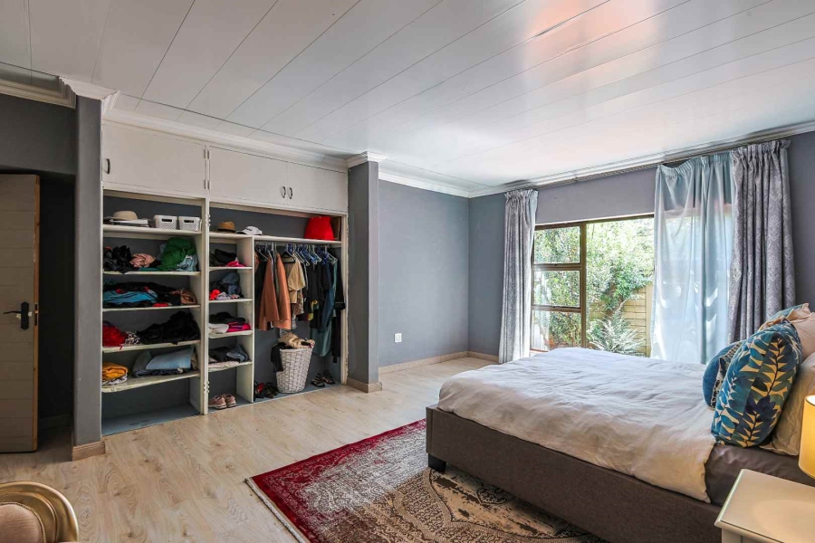 3 Bedroom Property for Sale in Waterkloof Ridge Gauteng