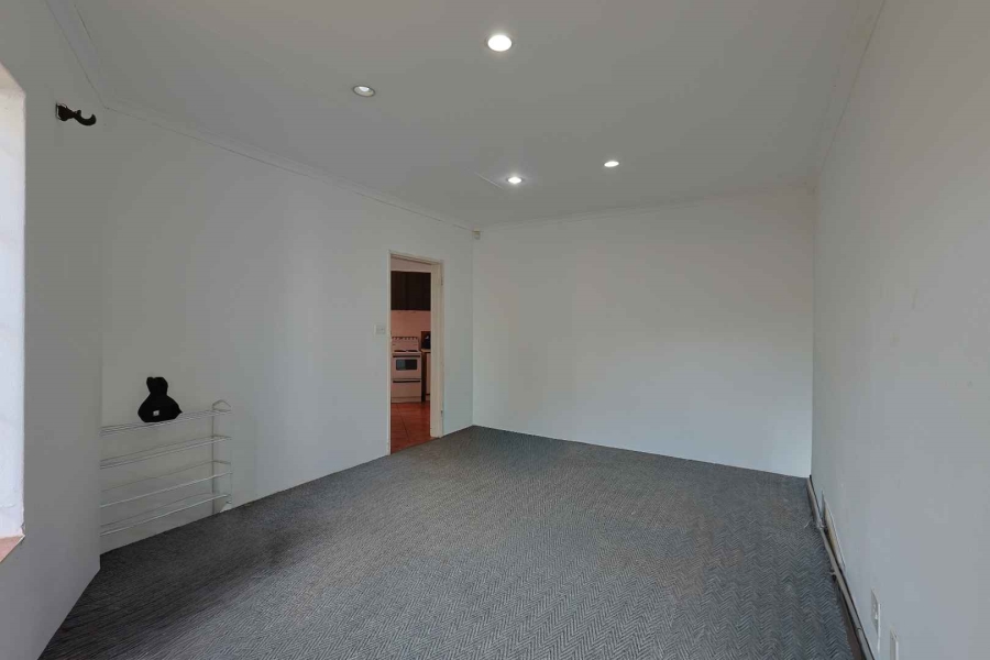 3 Bedroom Property for Sale in Waterkloof Ridge Gauteng