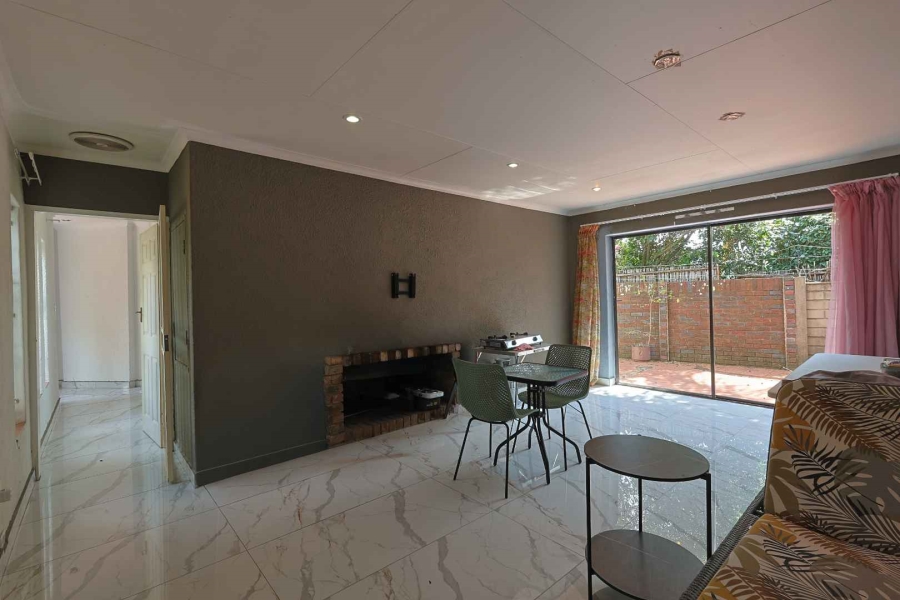 3 Bedroom Property for Sale in Waterkloof Ridge Gauteng