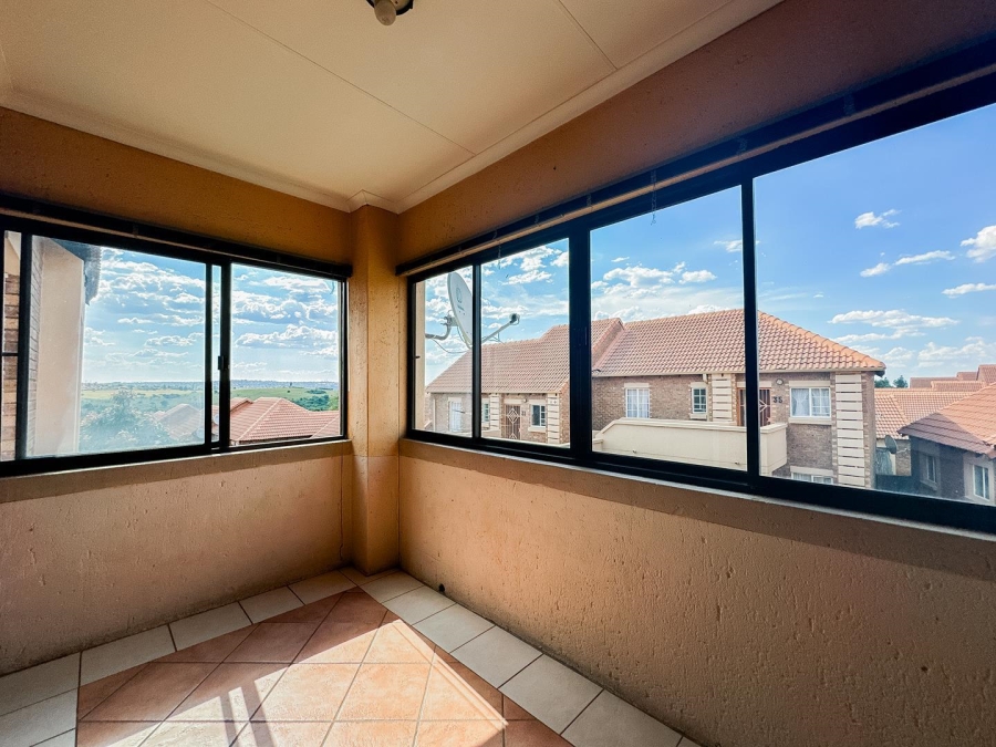 2 Bedroom Property for Sale in Mooikloof Ridge Gauteng