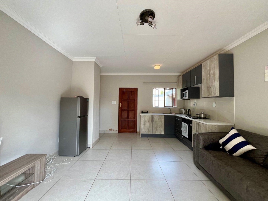 To Let 1 Bedroom Property for Rent in Die Wilgers Gauteng