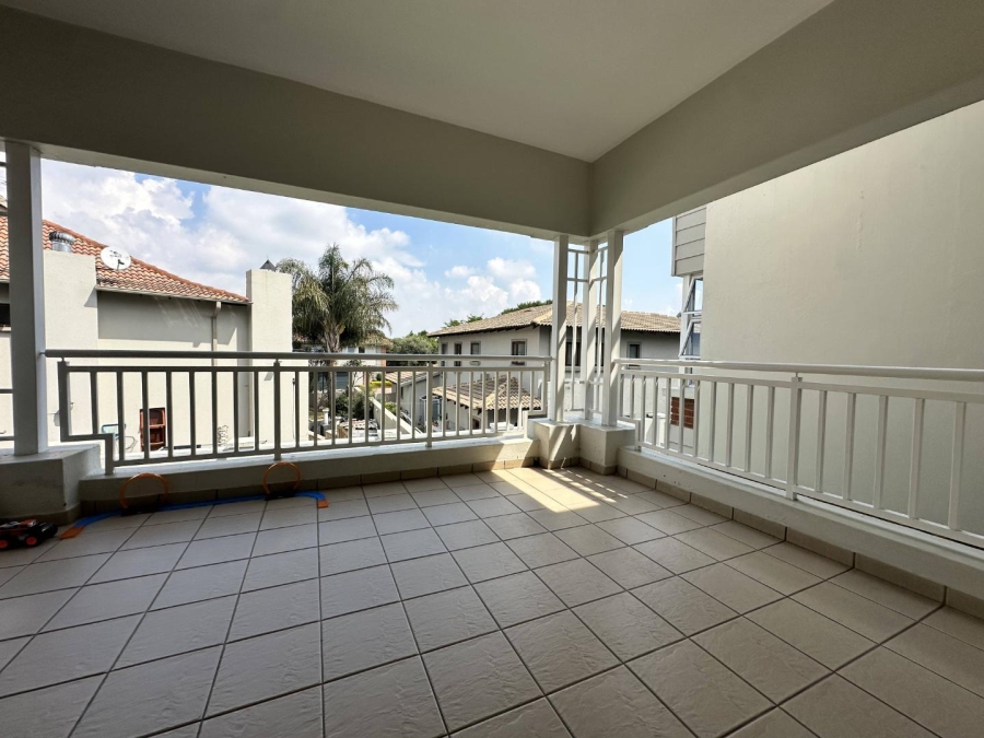 3 Bedroom Property for Sale in Greenstone Hill Gauteng