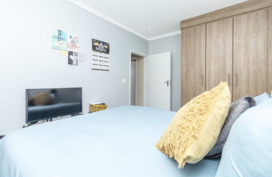 3 Bedroom Property for Sale in Noordwyk Gauteng